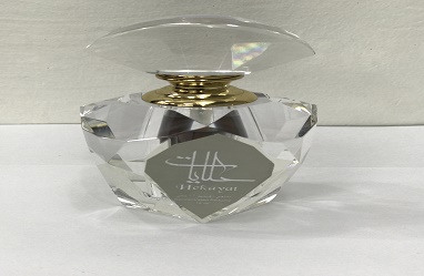1492614711hekayat_perfume_bahrain.jpg