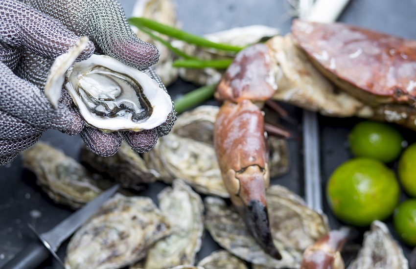 17 discountCrabs Oysters downtown rotana manama bahrain