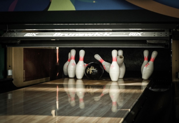 1548085225groove_hotel_bahrain_amwaj_bowling.jpg